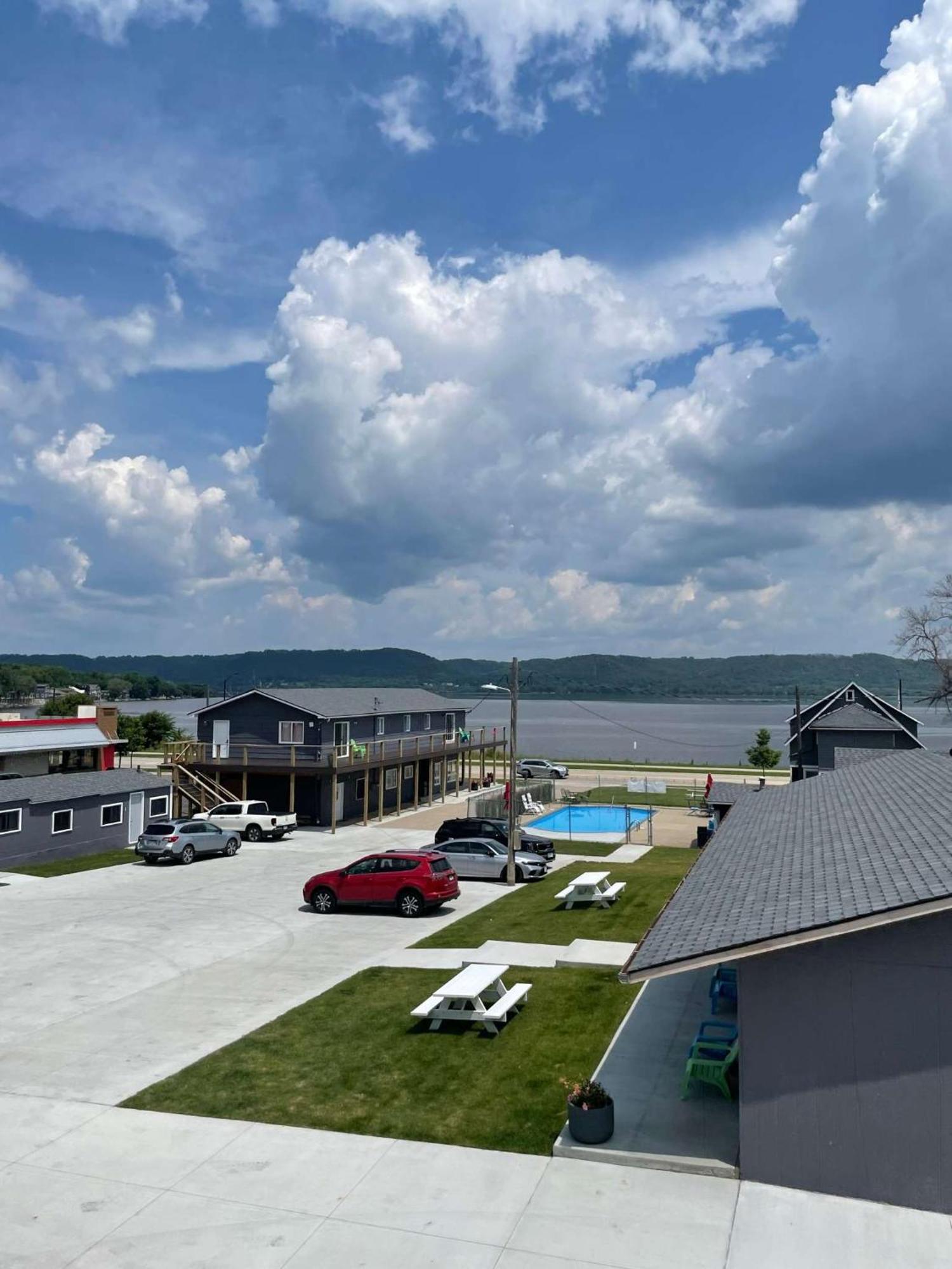 Poolside Double Rooms Lake City Exterior foto